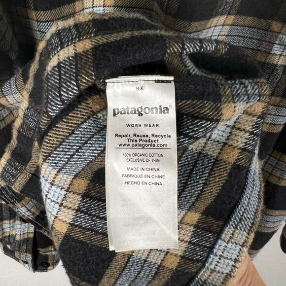 Patagonia Fjord Flannel Organic Cotton Midweight Button Down Shirt 
Size Medium - Picture 7 of 9